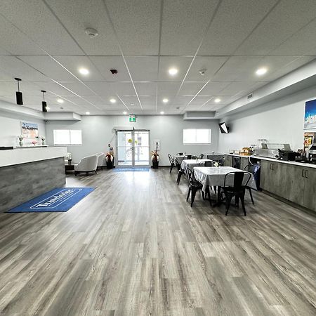 Travelodge By Wyndham Cochrane Zewnętrze zdjęcie