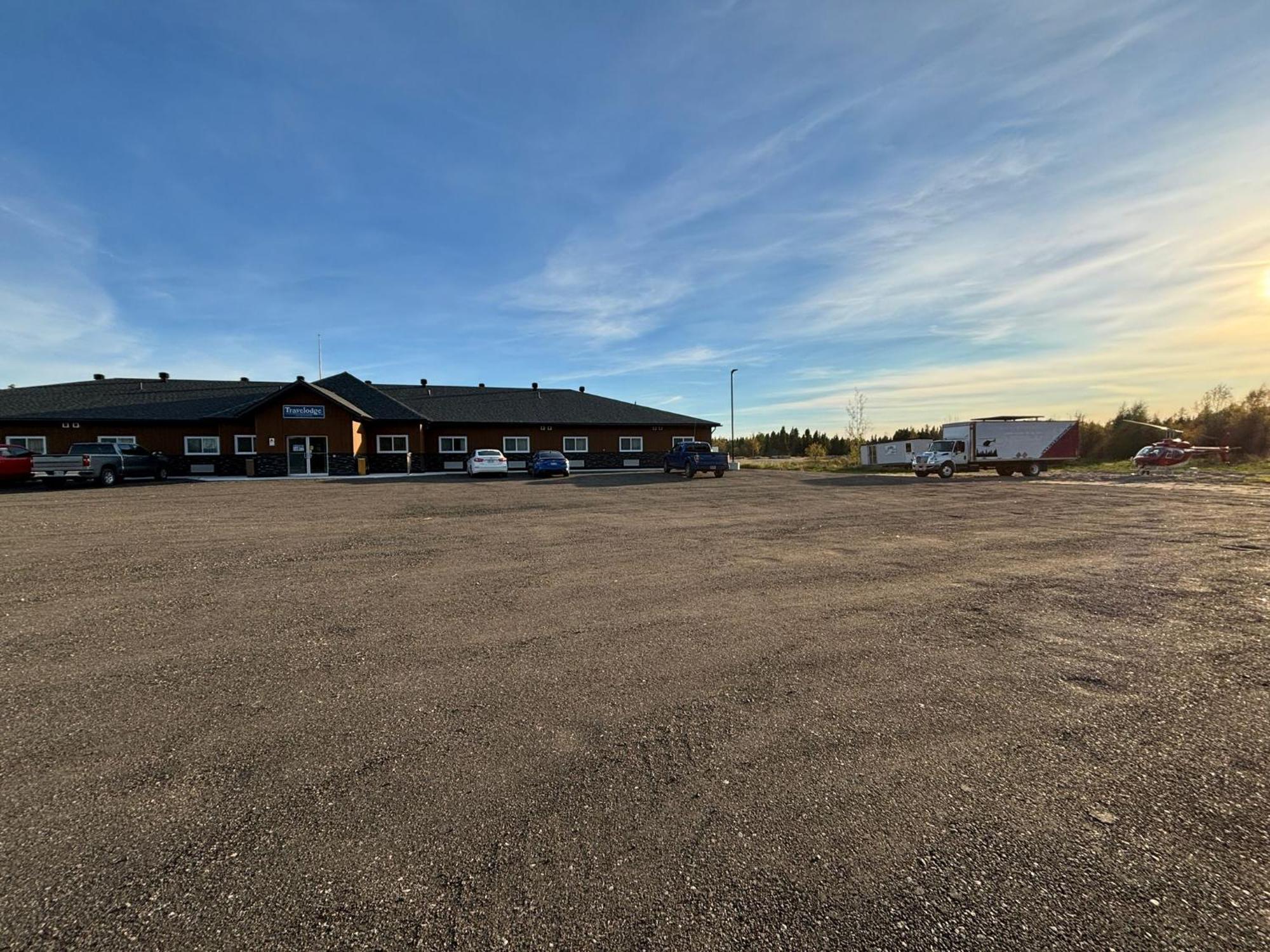 Travelodge By Wyndham Cochrane Zewnętrze zdjęcie